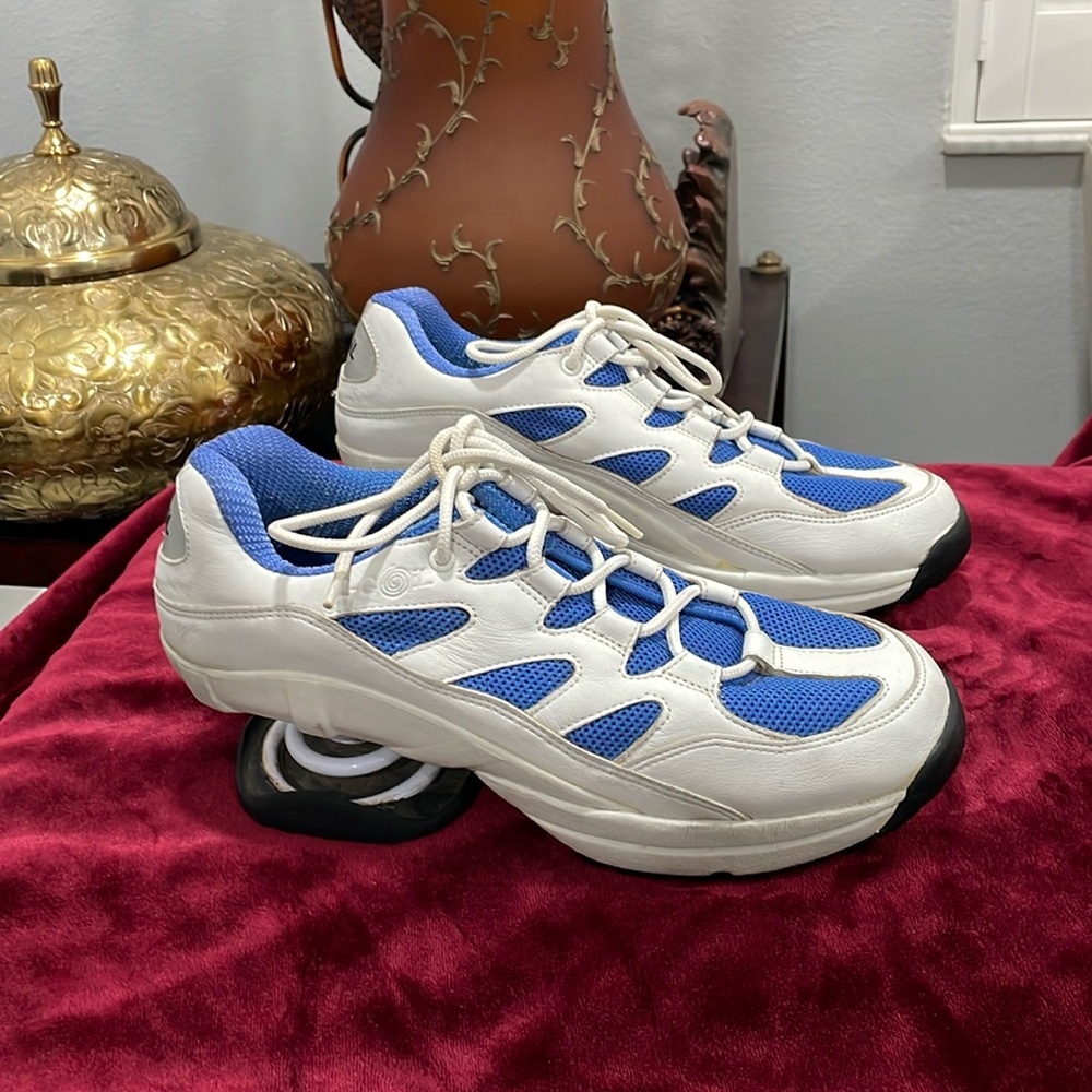 Z-Coil Mens Sz 10